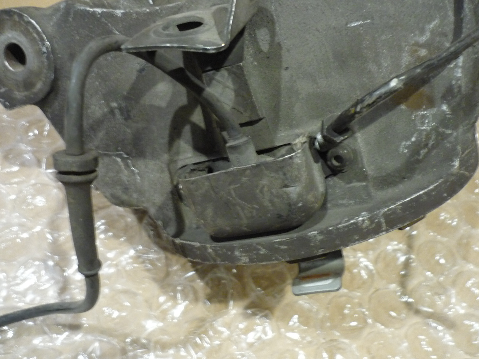 Ferrari 456 GT/GTA - LH Rear Wheel Hub Holder  -  P/N 154668