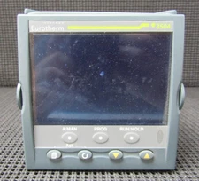 EUROTHERM 3504/CC/VH/2/XX/10/4/60/G/R2/T2/D4 RS485 CONTROLLER - NEW NO BOX