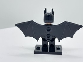 LEGO Super Heroes Batman Black Wings Minifigure - sh0048 - Set 10937