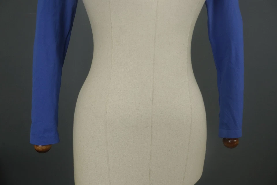 Top Boleros Wolford Azul Calce Regular Manga Larga Frente Abierto Recortado Encogerse de hombros Foto 3 de 4