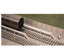 CARRIAGE CLEANING PLATFORM – Ratio 544 OO scale (for Hornby layouts)
