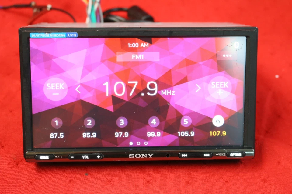 Sony XAV-AX3250 7" Apple CarPlay/Android Auto 2-DIN **FACE SCRATCHES** #U8 - Image 2 of 4