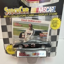 Racing Champions Dale Earnhardt 3 Goodwrench 1:64 NASCAR w/ Stand  Card