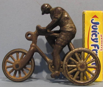 antique 3 wheel bicycle