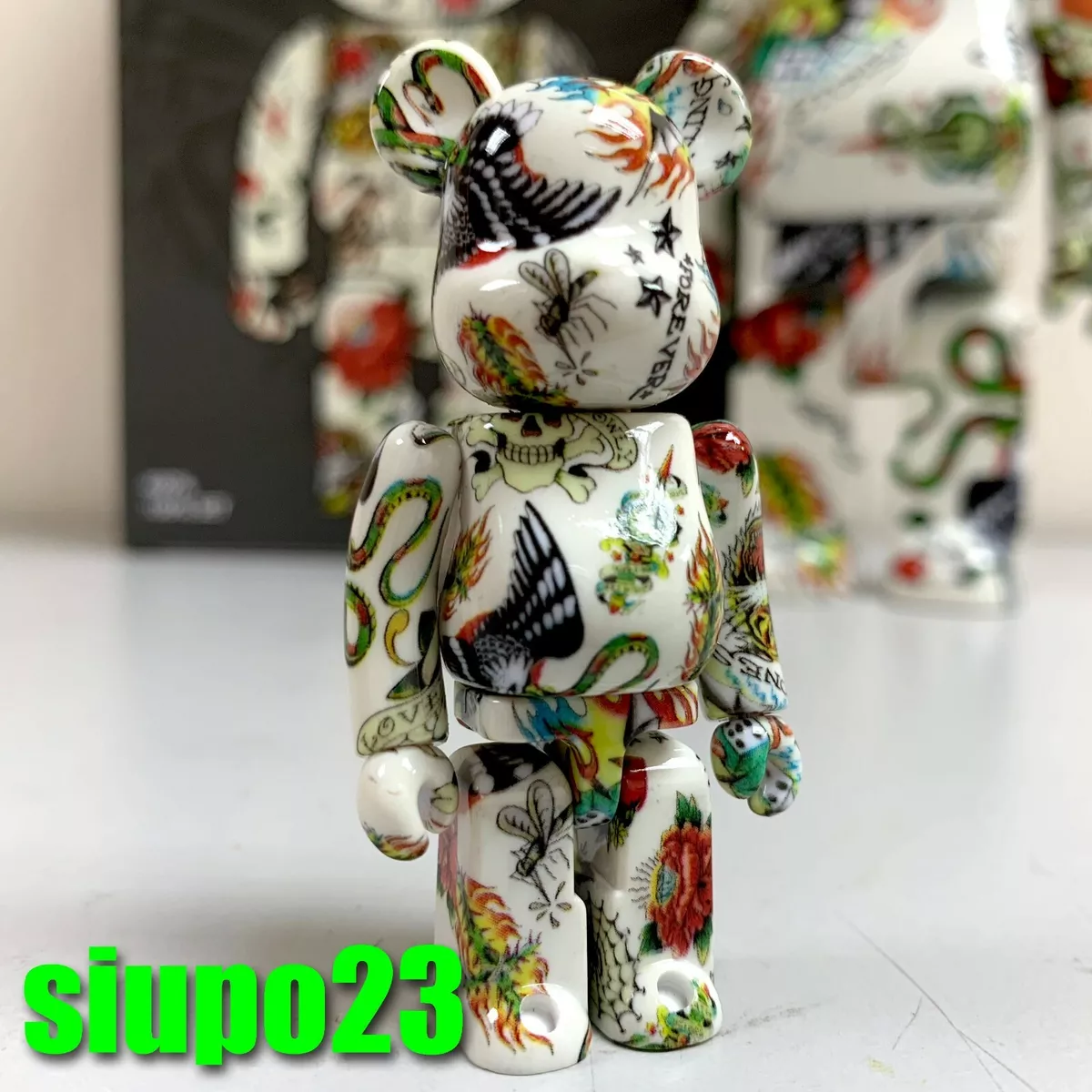 Medicom 400% + 100% Bearbrick ~ Ed Hardy Be@rbrick Macau Exclusive ...