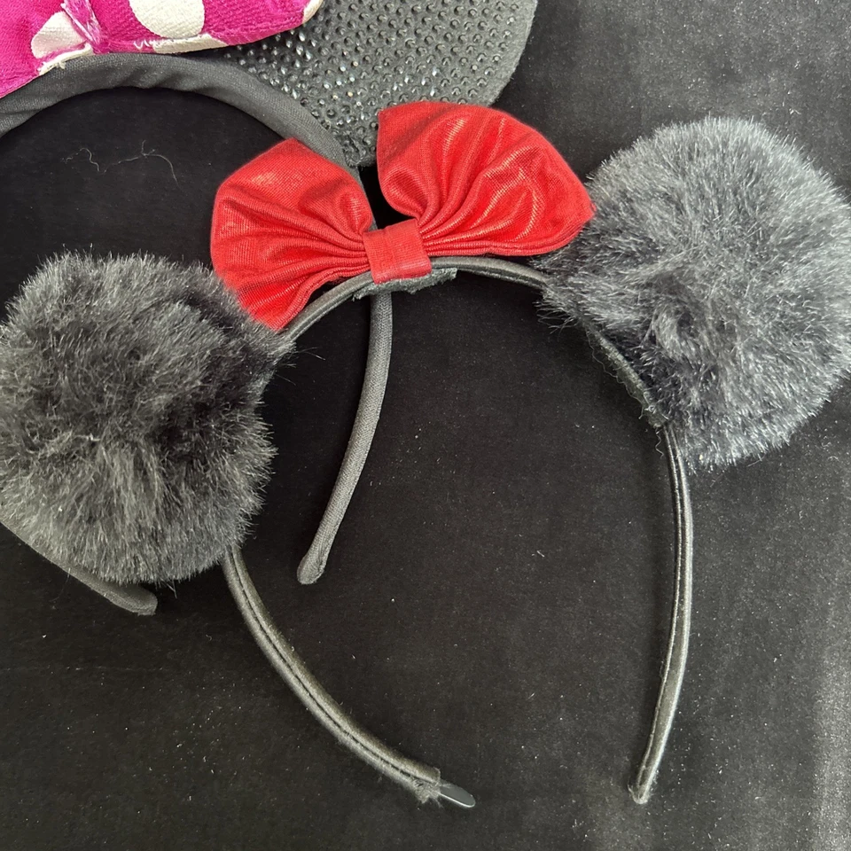 Minnie Mouse Headbands Lot Of 2 Shiny - Red And Pink,  Disney Vacation - Image 4 of 4