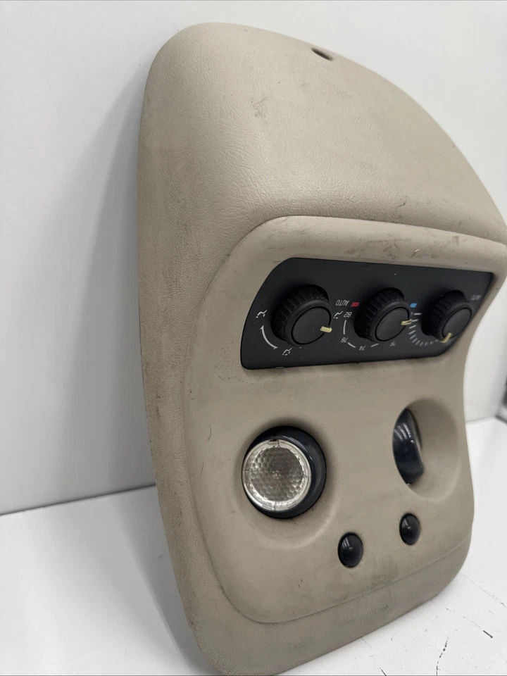 GMC Yukon Denali Tahoe Suburban 2003 techo consola domo luces usado B253-11 Foto 2 de 4