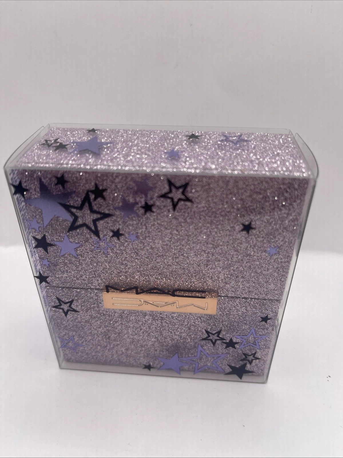 MAC Starring You Shining Moment Kit #FUCHSIA ~ Glitter Lipstick Gloss - NIB
Opens in a new window or