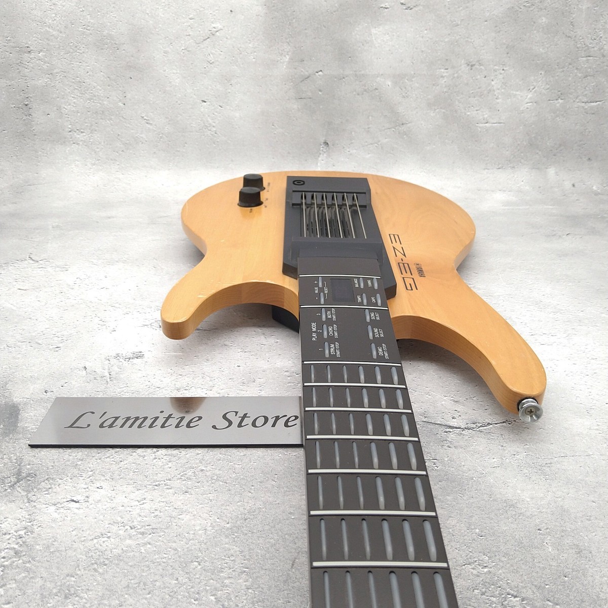 YAMAHA EZ-EG Electronic Acoustic Guitar Japan EZEG 6 String YAMAHA EZ-EG Electronic Acoustic Guitar Japan EZEG 6 String