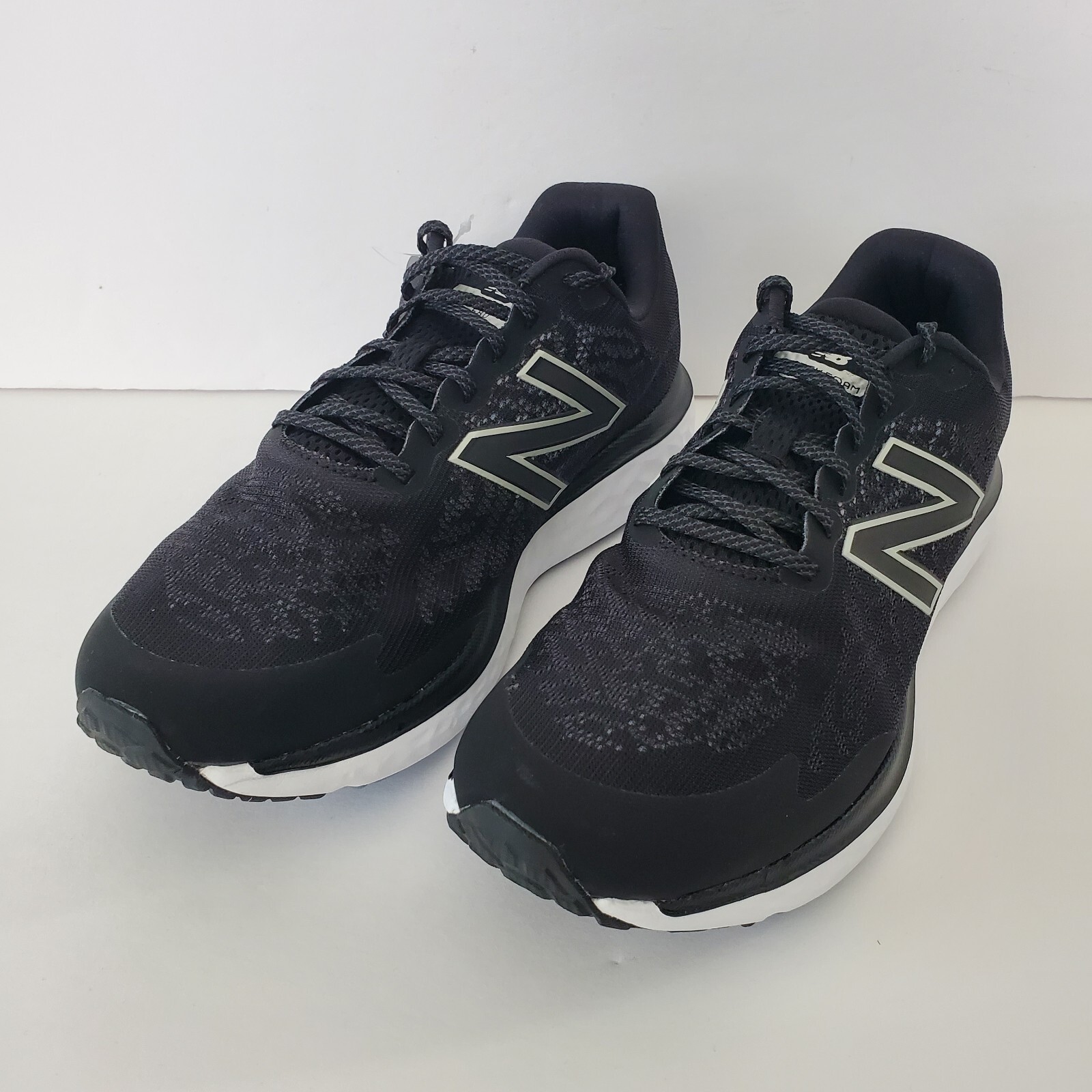 New Balance Men's Fresh Foam 680v7 Running Shoes Size 10 4E XWide