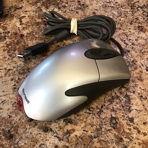 Microsoft IntelliMouse Explorer 3.0 kabelgebundene optische USB-Maus getestet und funktionsfähig - Bild 3 von 5