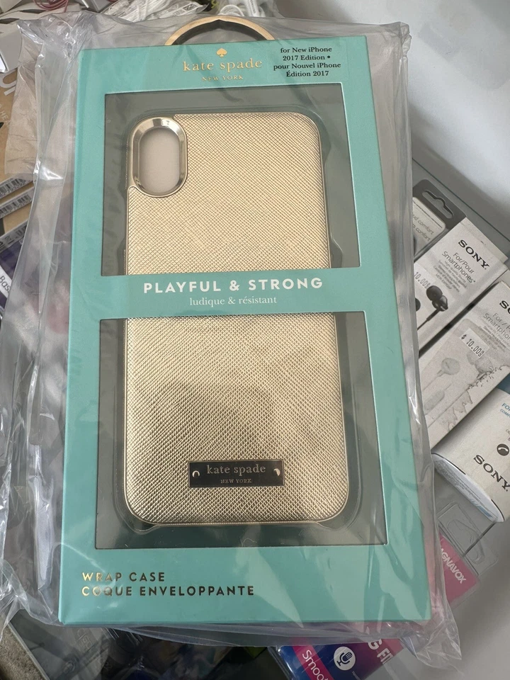 KATE SPADE NEW YORK Saffiano Gold Wrap Case for iPhone X/XS MSRP $49.99  - Image 3 of 4