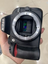 Nikon D3100 Camera Body Kit With Battery Charger Strap Cap Bag
