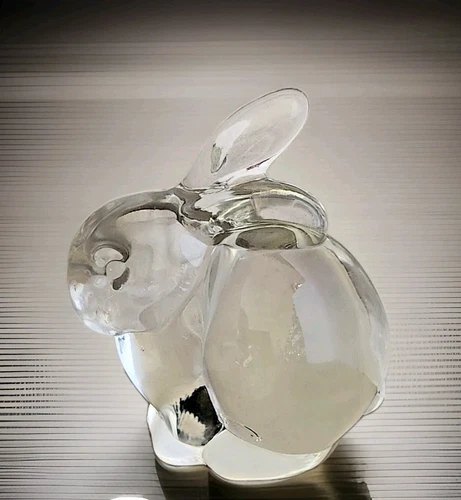 Vtg. Fenton Art Glass Rabbit Clear Bunny Paperweight Figurine 3.5” Collectible