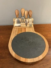Cheeseboard High End With Magnetic Utensil Holder with Removable Slate Tray. NEW