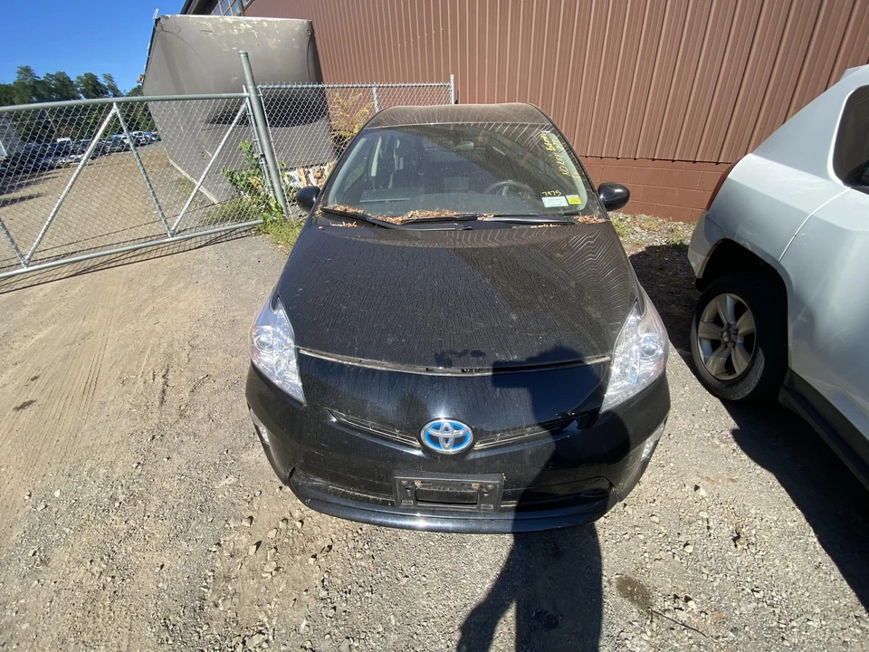 Conjunto de filtro de aire usado se adapta a: Toyota Prius Prius 2015 enchufable VIN DP 7º y 8 Foto 2 de 4