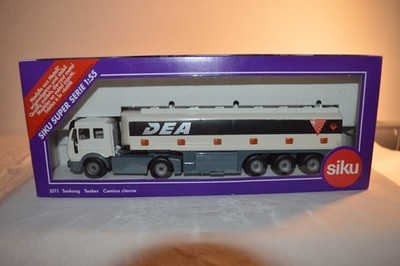 Siku 3511 - Mercedes Benz SK Tanksattelzug ''DEA'', neu in OVP, 1:55, aus Sammlung