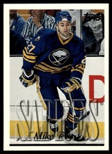 1995-96 Topps Mike Peca Buffalo Sabres #350