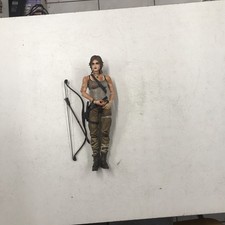 figurine Tomb raider Lara Croft Play Arts occasion icomplet