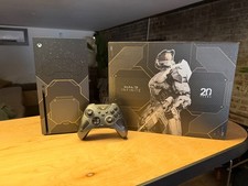 Xbox Series X 1TB Console Halo Infinite Limited Edition Bundle ADULT OWNED