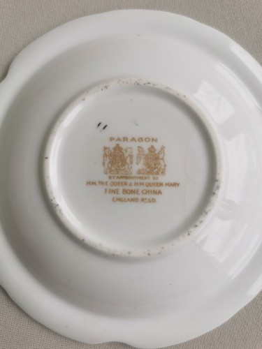 Stunning Vintage 'Grandmas Garden' Paragon Fine Bone China Ashtray/Trinket Dish - Picture 3 of 12