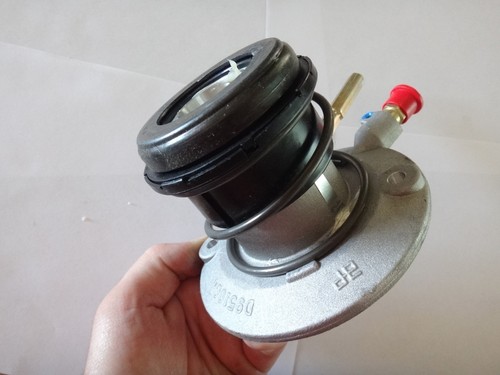 04-06 LS1 LS2 T56 GTO OEM AP Hydraulic Clutch Throw Out Bearing Slave Cylinder - Foto 11 di 11