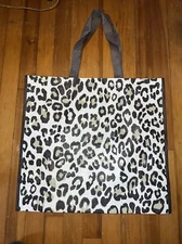 REUSABLE SHOPPING TRAVEL TOTE BAG CHEETAH PRINT ECO FRIENDLY TJMAXX NEW