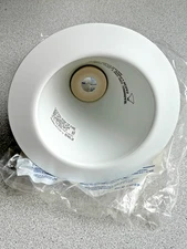 NEW Progress Lighting P8074WL-28 Recessed Lighting Trim White Step Baffle 8-3/4"