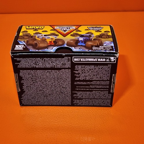 Mystery Mudders 1:64 Scale True Metal Monster Jam Trucks Son-UVA Digger & Max-D - Picture 10 of 10