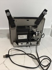 Bell Howell Autoload Super 8 Film Motion Picture Projector 462A Turns On