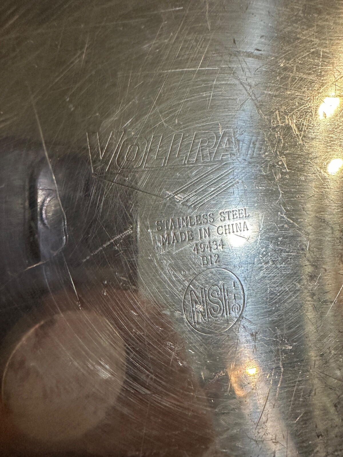 Vollrath 49434 Miramar® Display 2.8 Qt. Tri-Ply Stainless Steel Roasting Pan