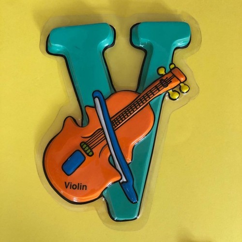 Vintage Nursery Kids Alphabet Wall Hanging 2D Molded Plastic Picture Letters 80s - Picture 4 of 17