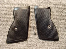 Custom Grips for FEG PA-63, PA-675 Black