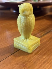 Degenhart Glass Owl Lemon Custard Goodies Opal/Marble Yellow On Books