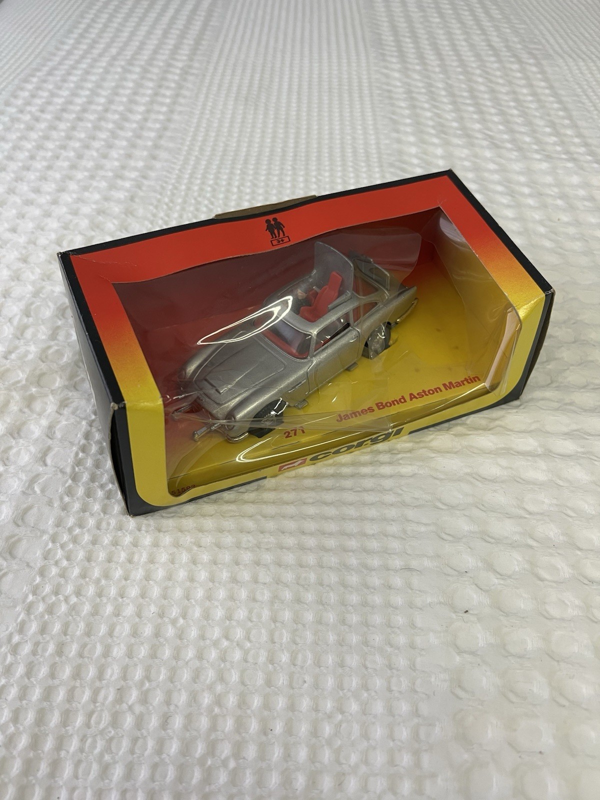 Corgi 271, James Bond Aston Martin - Free Price Guide & Review