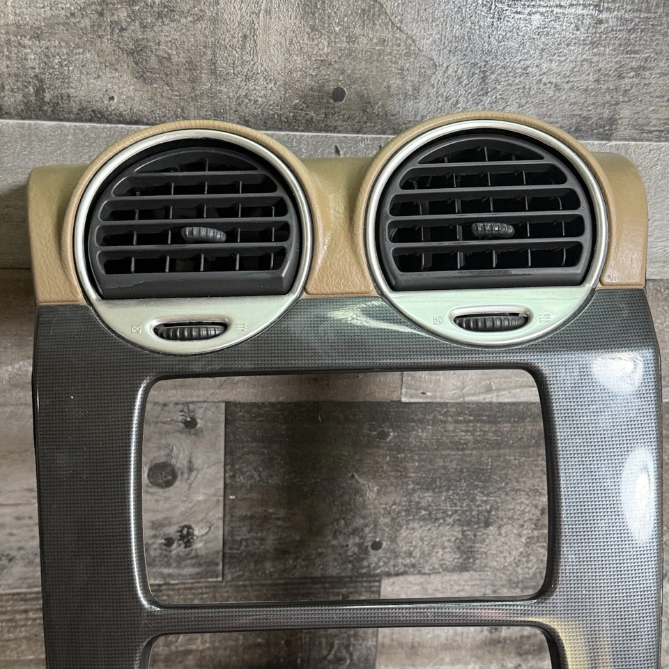 GMC Envoy 2002-2008 radio tablero ventilación bisel control de clima gris tostado OEM 15064027 Foto 2 de 4