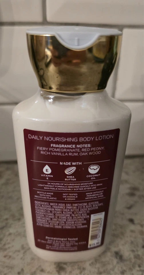 NEW BATH & BODY WORKS FOREVER RED BODY LOTION 8 OZ FREE SHIPPING - Image 2 of 2