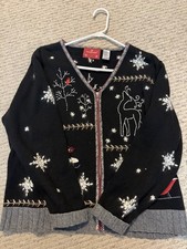 Vintage Christmas Sweater Holiday Lodge Size Large Deer Snowflakes Ice Skates