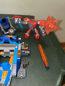 LEGO Nexo Knights Season 3 Clay's Falcon Fighter Blaster 70351  70363 Incomplete