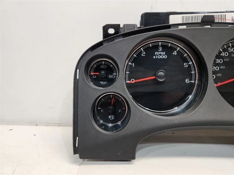 GMC Yukon Denali XL 2012-14 (6,2 L/AT) velocímetro grupo - 198 k millas Foto 2 de 4