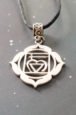 HERZENSSCHMIEDE  Halskette  1.Chakra Muadhara  Mantra & Yantra  Anhänger