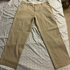 Dockers Classic Straight Fit Khaki Pants Men’s W36 L30 Flat Front