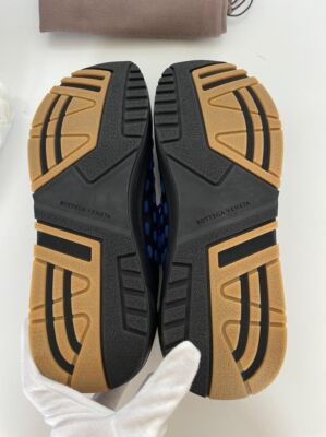 Bottega Veneta Mens Leather Black/Blue Sneakers 9 US (42) 578305 1014 NIB $950 Bottega Veneta Mens Leather Black/Blue Sneakers 9 US (42  main image 3