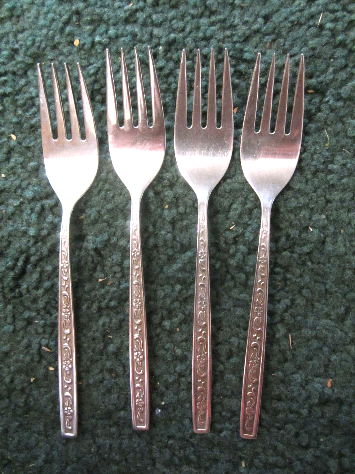 4 salad forks,West Bend Fernwood  VTG Stainless Flatware USA,6 3/16
