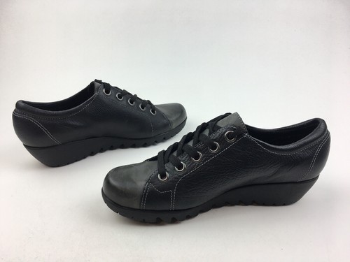 Munro American Dakota Sneakers stringate con zeppa da donna taglia 8,5 N, pelle nera 2487 - Foto 4 di 8