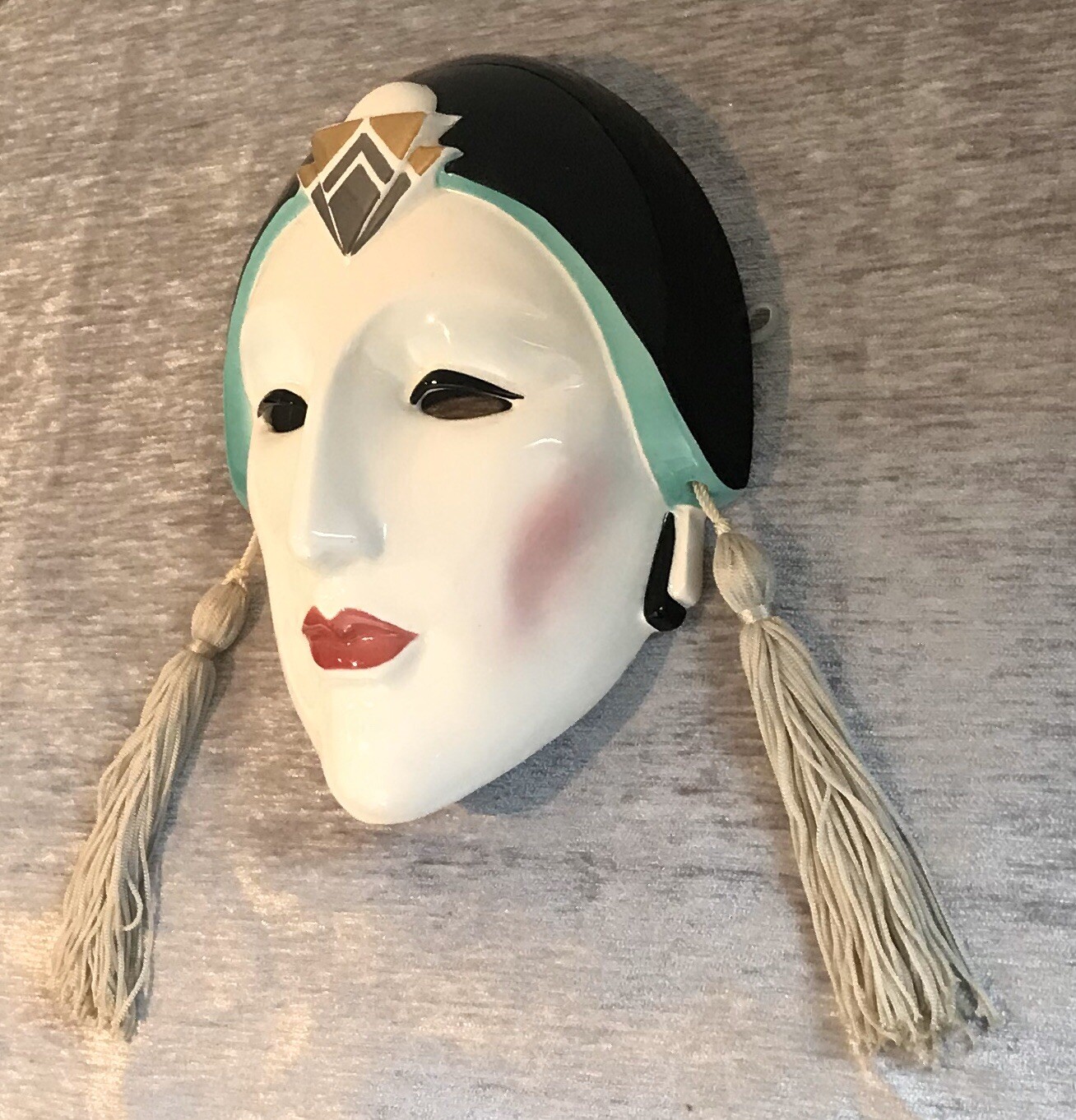 Vandor Wall Hanging Face Mask Uniquely Originally Hand painted Pelzman