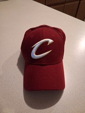 Cleveland Cavaliers Hat Basketball Cap New Era 9Forty Adjustable Red NBA