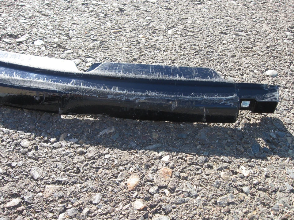 Spoiler dianteiro esquerdo Lexus IS250 IS350 2006-09 - Imagem 4 de 4