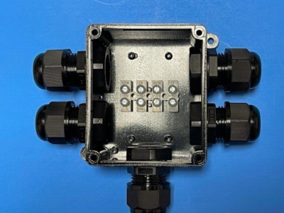 1 Pc 5-Way Electrical Water Proof Junction Box  7-12mm Dia PG13.5 Connector NEW