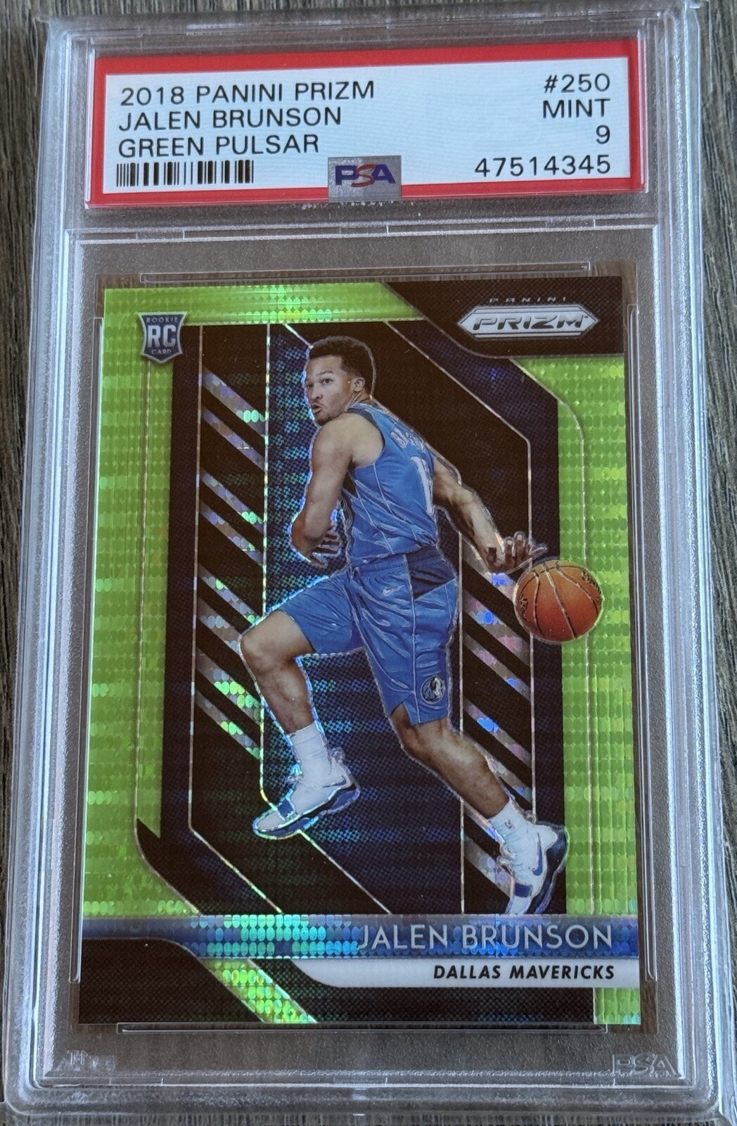 2018 Panini Prizm Jalen Brunson Green Pulsar # /25 NY Knicks Mavericks PSA 9